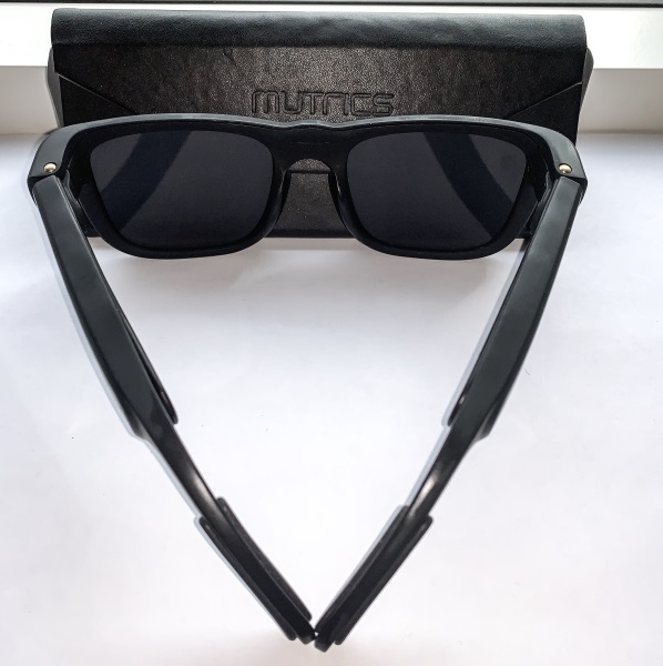 Mutrics Stylish Smart Sunglasses with Surround Sound 3