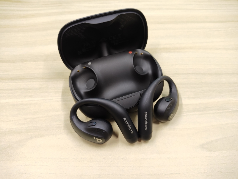 Soundcore AeroFitPro Review 4
