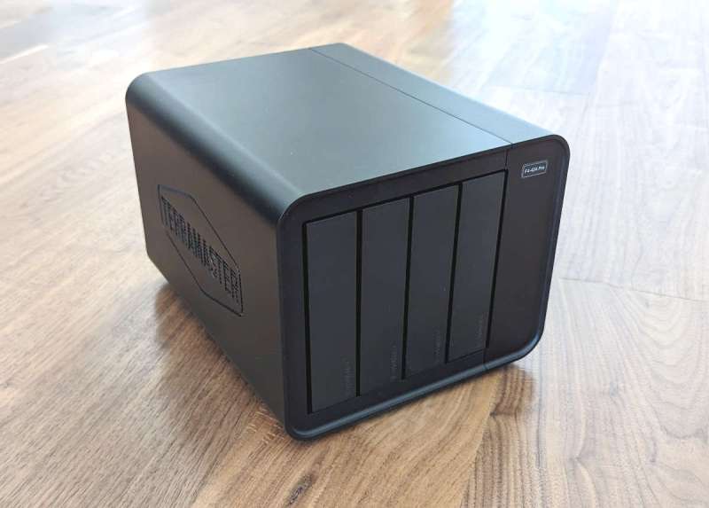 terramaster f4 424 pro nas 01