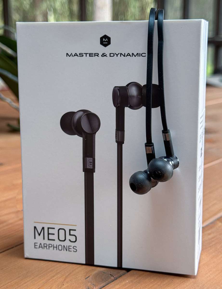 Master Dynamic ME 05 16